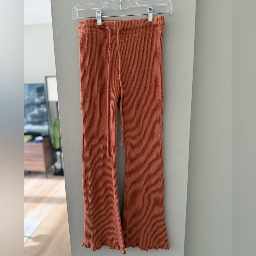 Billabong Rust Ribbed Knit Boot Cut Pants
